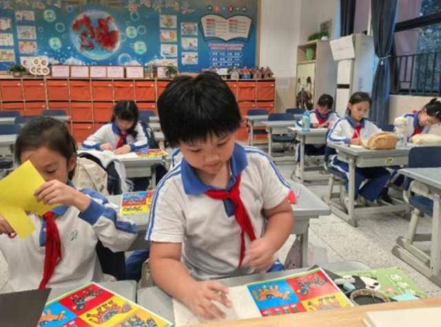 研學踐悟育新苗 南油小學美育研學之旅落幕