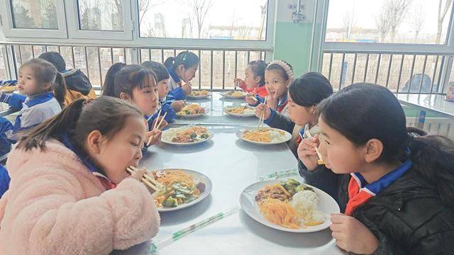 寧夏最佳化基礎教育佈局縮小城鄉教育差距