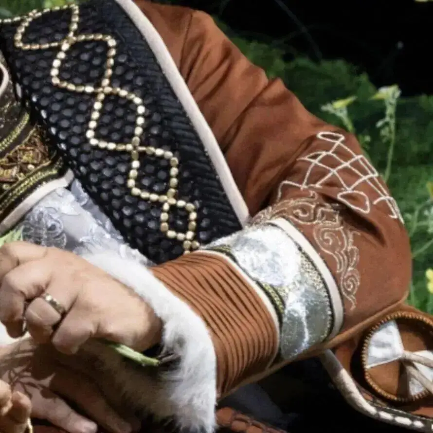 這部佟麗婭主演的舞蹈詩劇，用舞蹈書寫了民族的散文詩